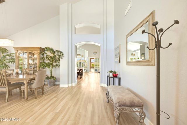 69 E SHIRE Court, San Tan Valley, AZ 85143