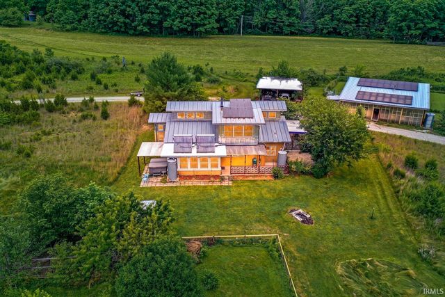 7130 S 650 W, Columbus, IN 47201