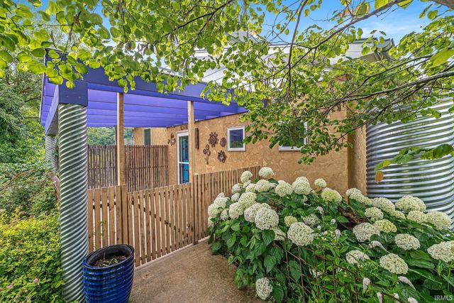 7130 S 650 W, Columbus, IN 47201