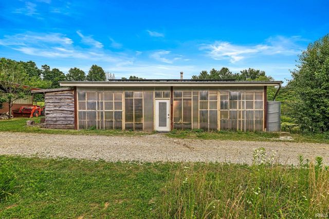 7130 S 650 W, Columbus, IN 47201