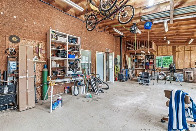 7130 S 650 W, Columbus, IN 47201