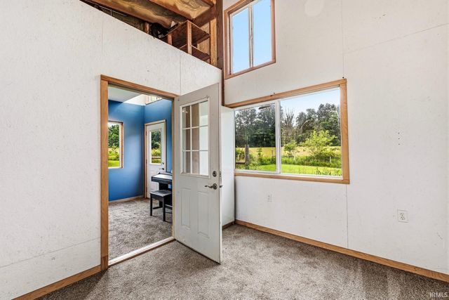 7130 S 650 W, Columbus, IN 47201