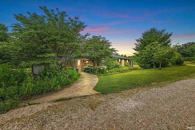 7130 S 650 W, Columbus, IN 47201