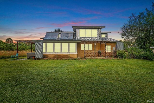 7130 S 650 W, Columbus, IN 47201