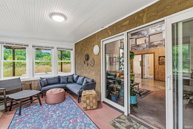 7130 S 650 W, Columbus, IN 47201