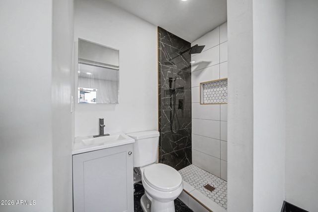 4028 S 15TH Street, Phoenix, AZ 85040