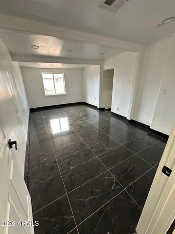 4028 S 15TH Street, Phoenix, AZ 85040