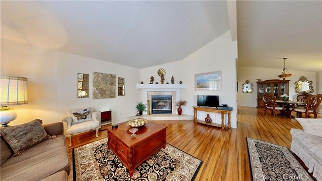 1457 Martinique Drive, Hemet, CA 92543