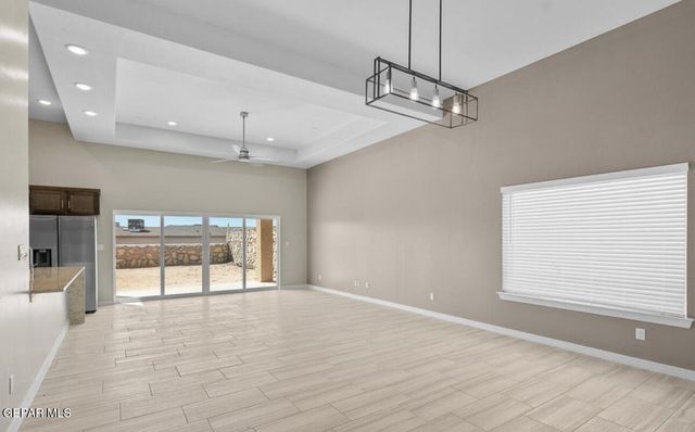 169 White Oaks Trail, Sunland Park, NM 88063