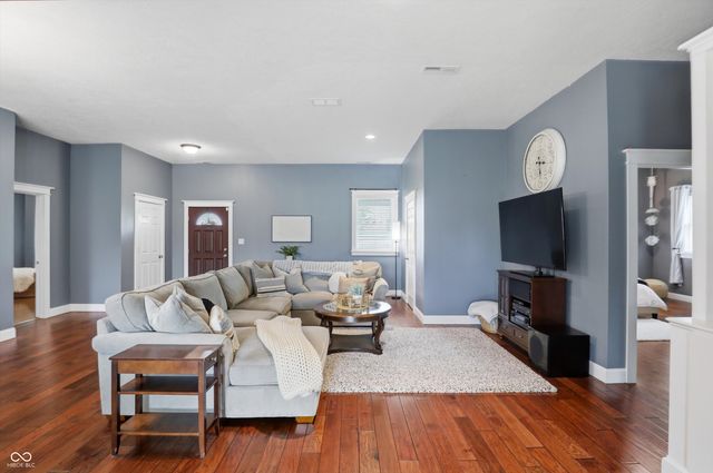 5884 S 50 W, Atlanta, IN 46031