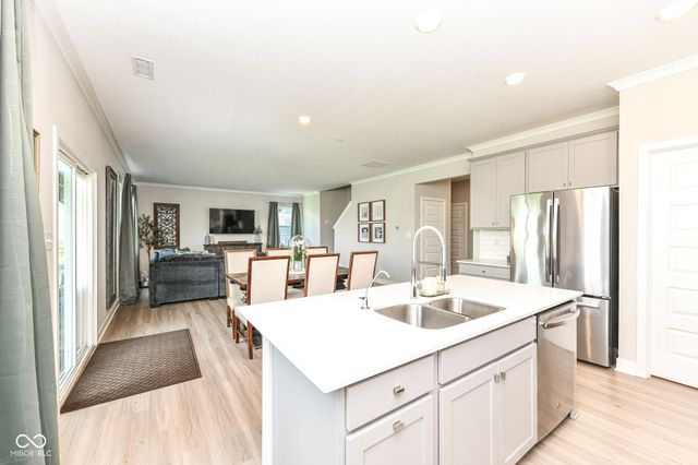 16386 Sedalia Drive, Fishers, IN 46040