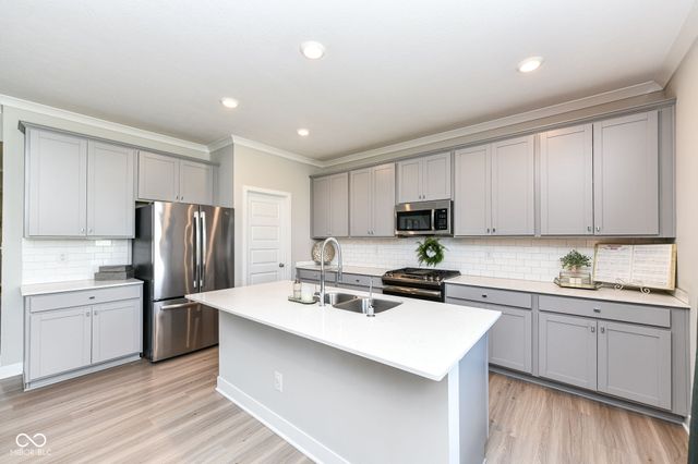16386 Sedalia Drive, Fishers, IN 46040
