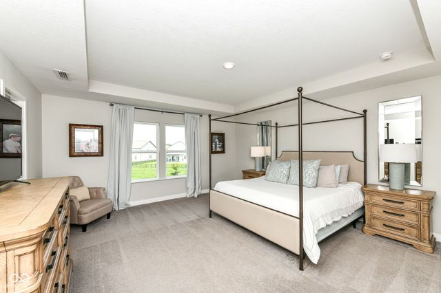 16386 Sedalia Drive, Fishers, IN 46040