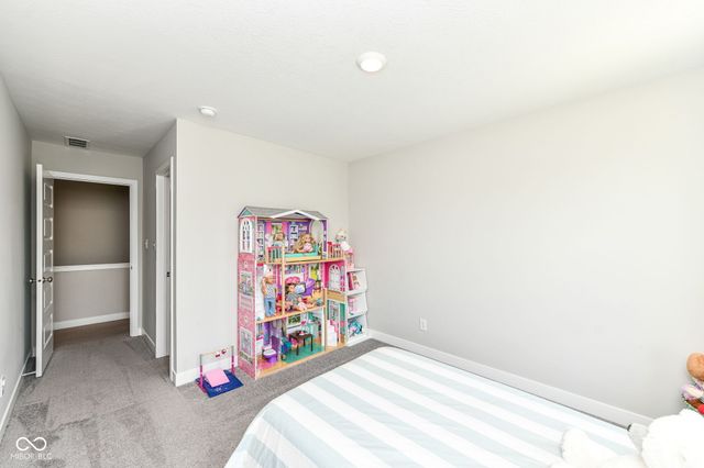 16386 Sedalia Drive, Fishers, IN 46040