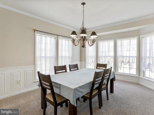 256 HOLDEN DR, Martinsburg, WV 25403