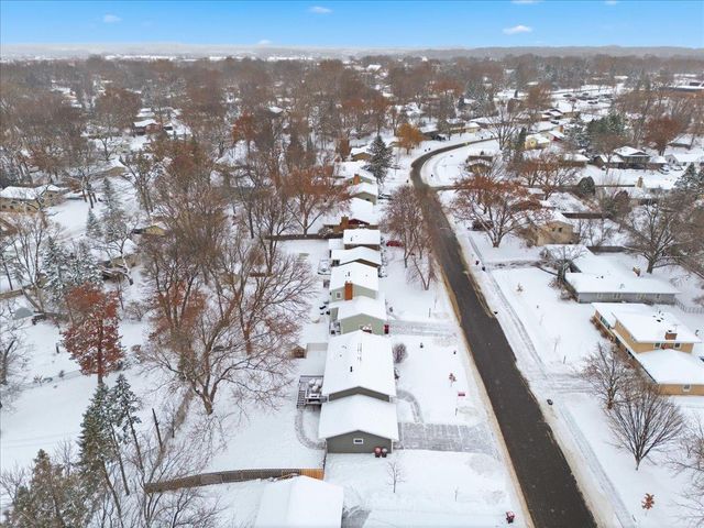 7048 Montrose Road, Woodbury, MN 55125