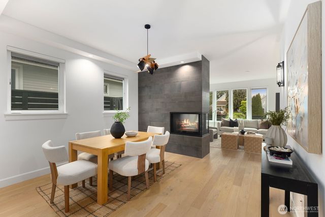 6233 Carleton Avenue S, Seattle, WA 98108