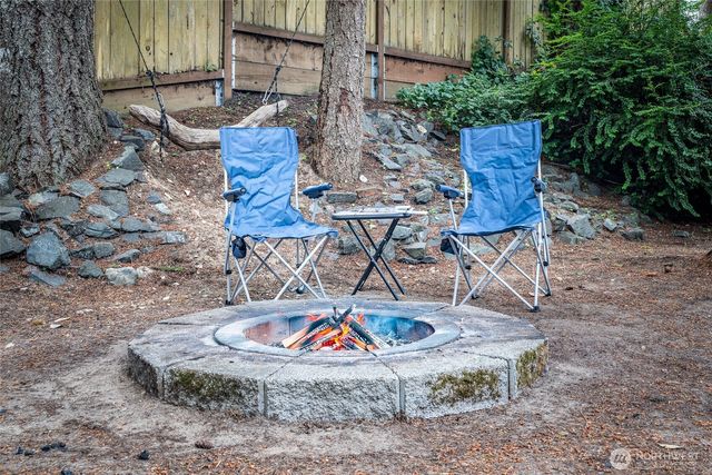14102 NW 56th Avenue NW, Gig Harbor, WA 98332