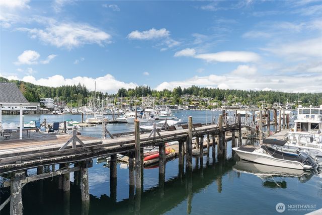 14102 NW 56th Avenue NW, Gig Harbor, WA 98332