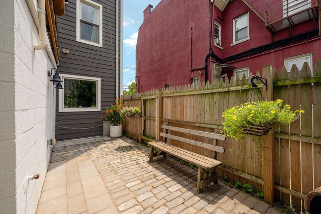 95 PALISADE AVE, Jc, Heights, NJ 07306
