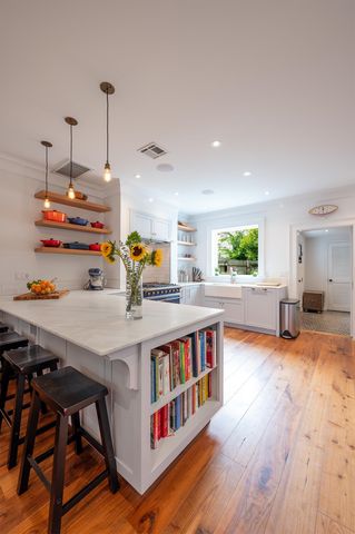 95 PALISADE AVE, Jc, Heights, NJ 07306