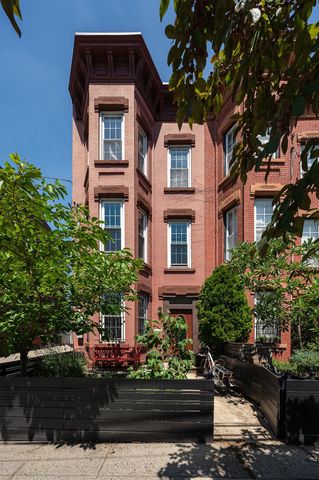 95 PALISADE AVE, Jc, Heights, NJ 07306
