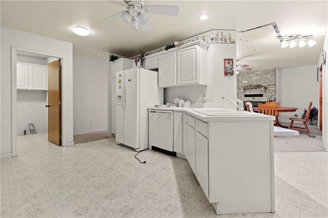 14129 Highway 311, Green Forest, AR 72638