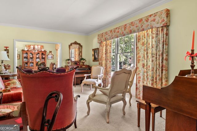22 Winfield Drive, Newnan, GA 30263