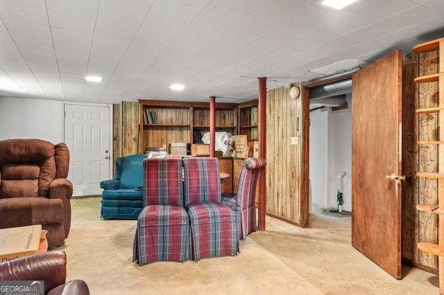 22 Winfield Drive, Newnan, GA 30263