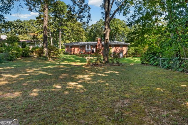 22 Winfield Drive, Newnan, GA 30263