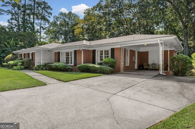 22 Winfield Drive, Newnan, GA 30263