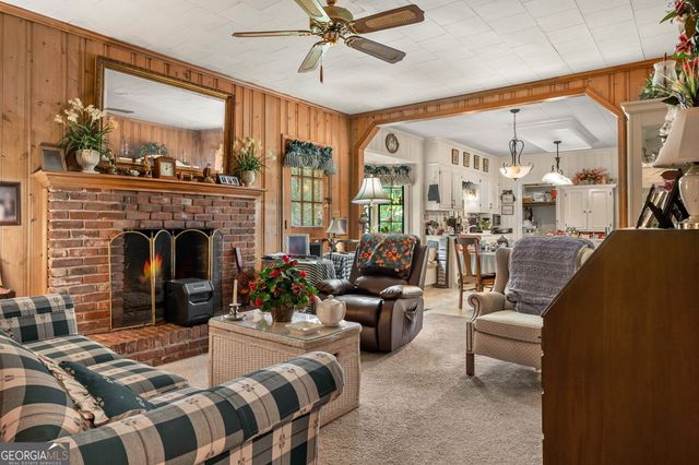 22 Winfield Drive, Newnan, GA 30263