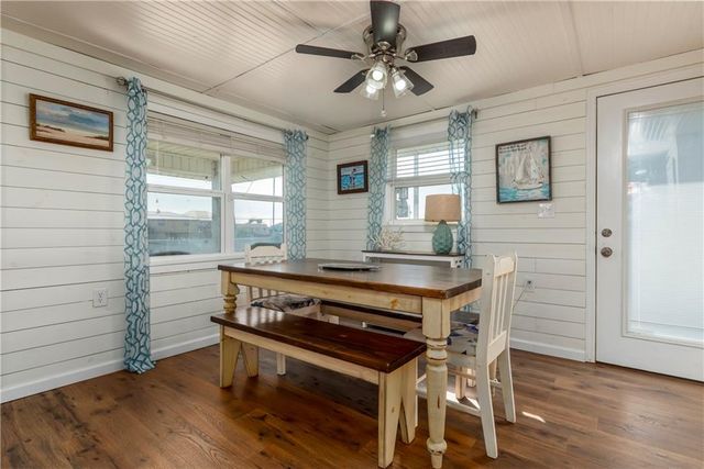 2124 Bienville Boulevard, Dauphin Island, AL 36528