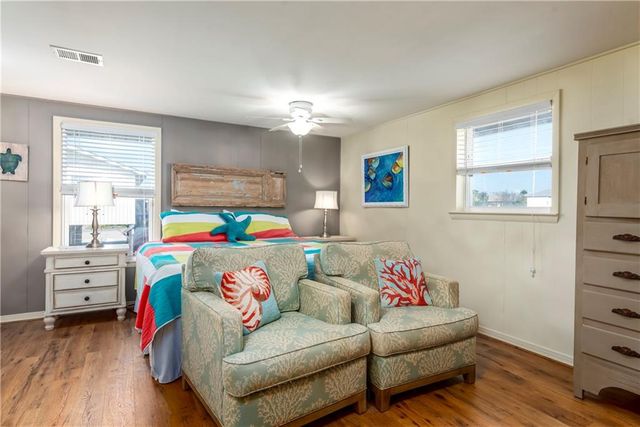 2124 Bienville Boulevard, Dauphin Island, AL 36528