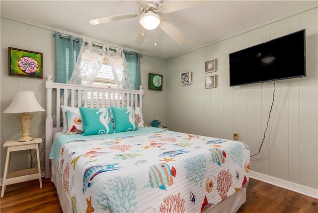 2124 Bienville Boulevard, Dauphin Island, AL 36528