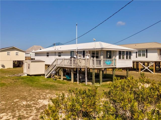 2124 Bienville Boulevard, Dauphin Island, AL 36528