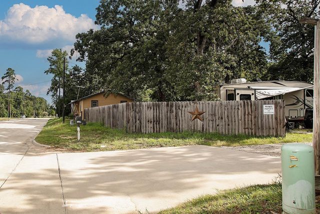25126 Gosling Road, Spring, TX 77389