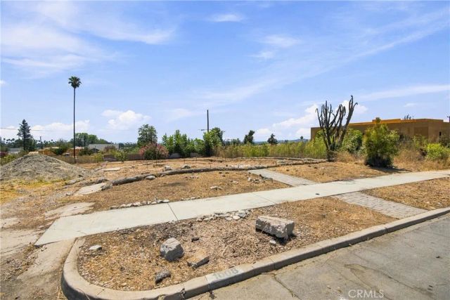1008 Marcheta, Altadena, CA 91001