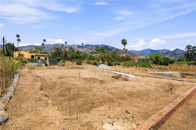 1008 Marcheta, Altadena, CA 91001