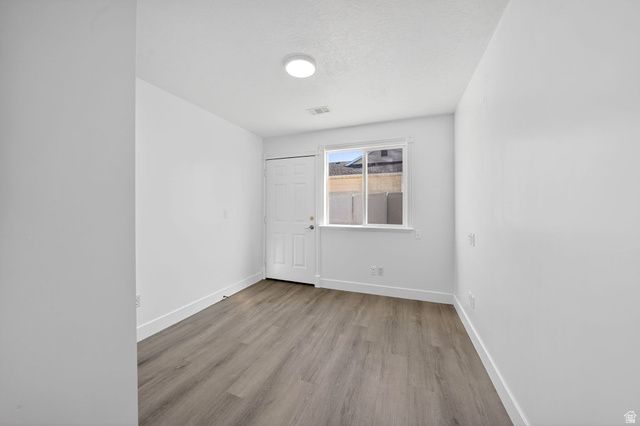 1334 E HARRIER ST, Eagle Mountain, UT 84005