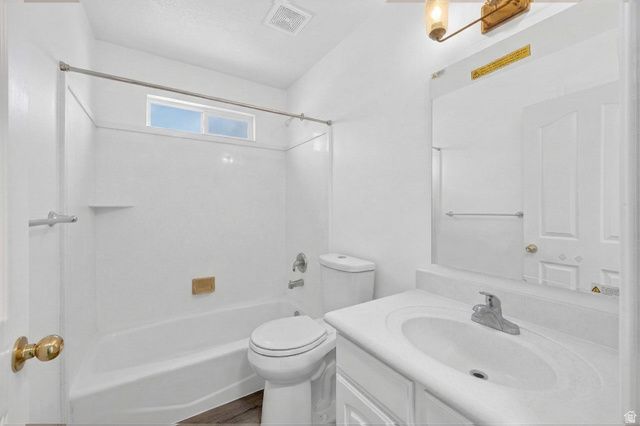 1334 E HARRIER ST, Eagle Mountain, UT 84005