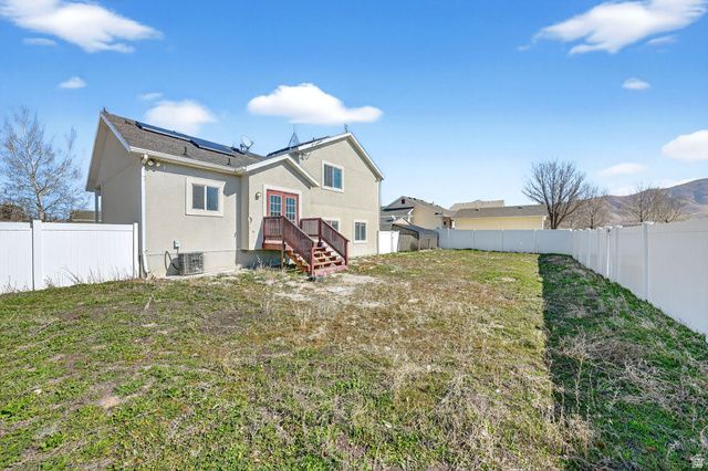 1334 E HARRIER ST, Eagle Mountain, UT 84005