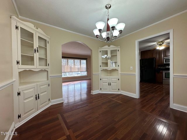 124 Arlington Circle, Kingsport, TN 37663
