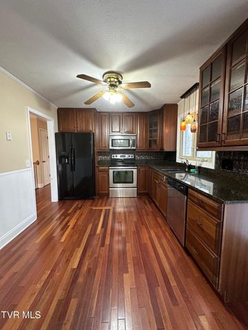 124 Arlington Circle, Kingsport, TN 37663