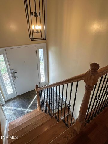 124 Arlington Circle, Kingsport, TN 37663