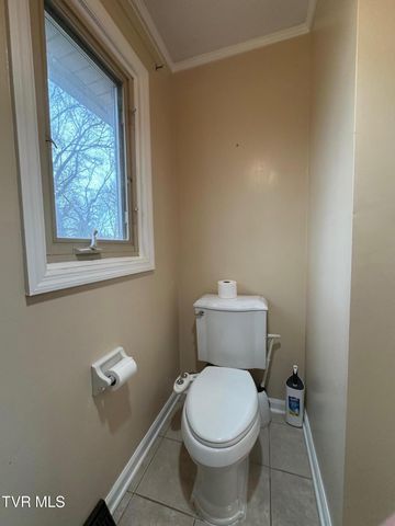 124 Arlington Circle, Kingsport, TN 37663