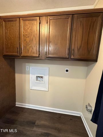 124 Arlington Circle, Kingsport, TN 37663