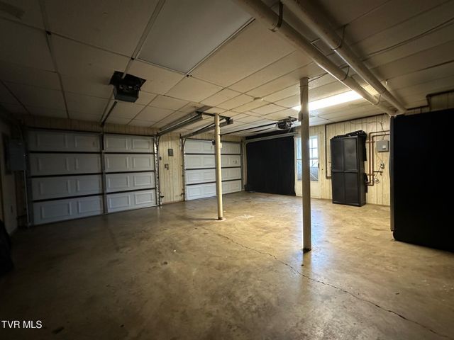 124 Arlington Circle, Kingsport, TN 37663