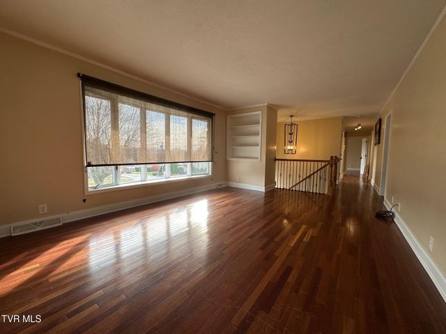 124 Arlington Circle, Kingsport, TN 37663