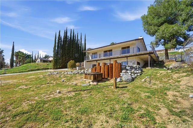 17454 Buckthorn, Hesperia, CA 92345